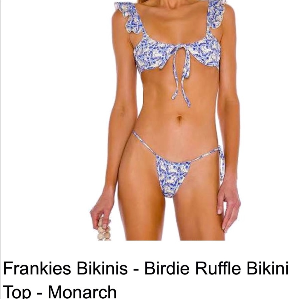 Frankies Bikini Birdie Top in Monarch